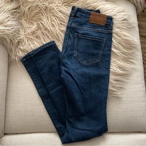 Zara jeans